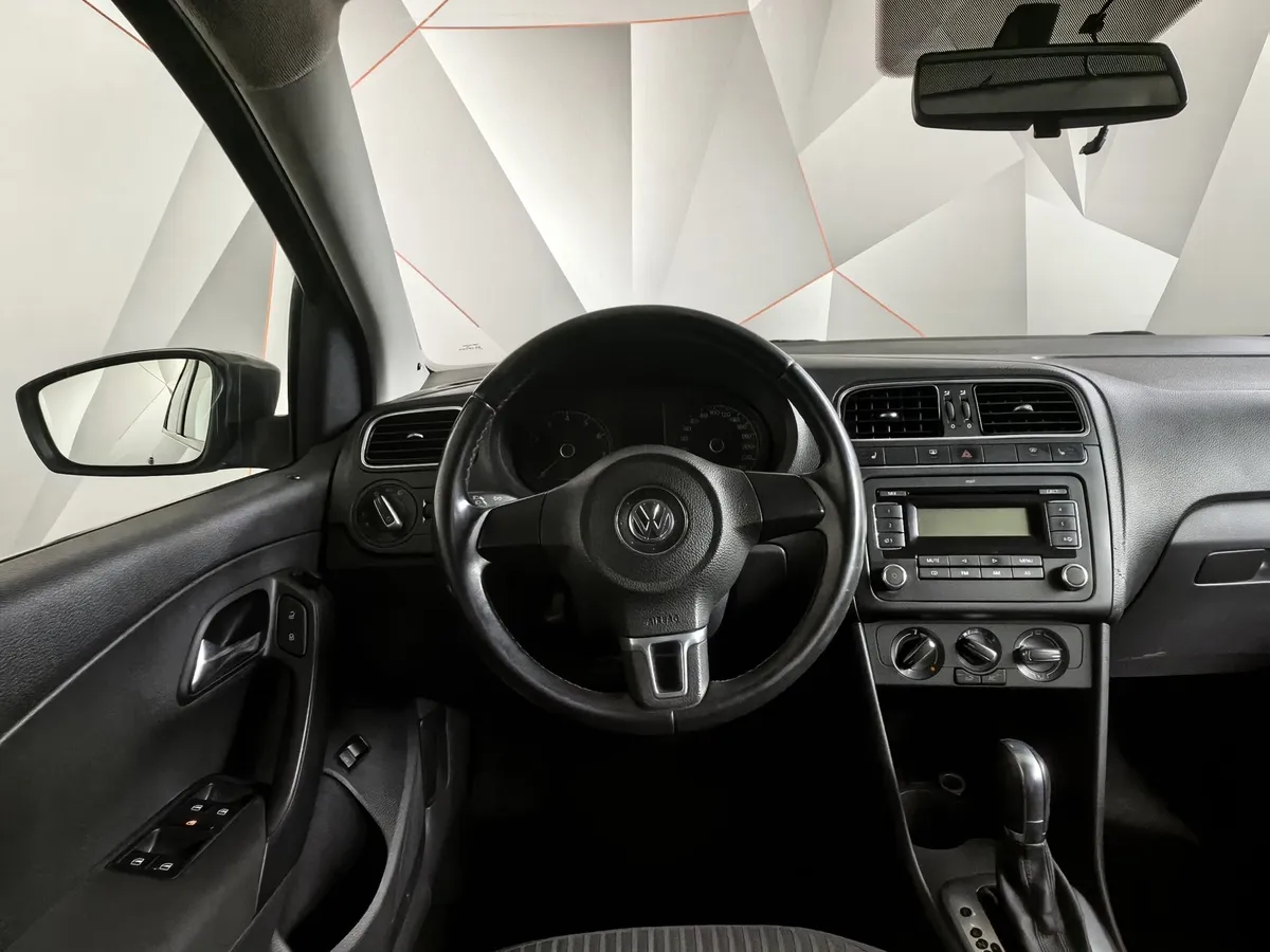 Volkswagen Polo 1.6 Tiptronic (105 л.с.) Comfortline Синий в АВИЛОН. Слайд №18