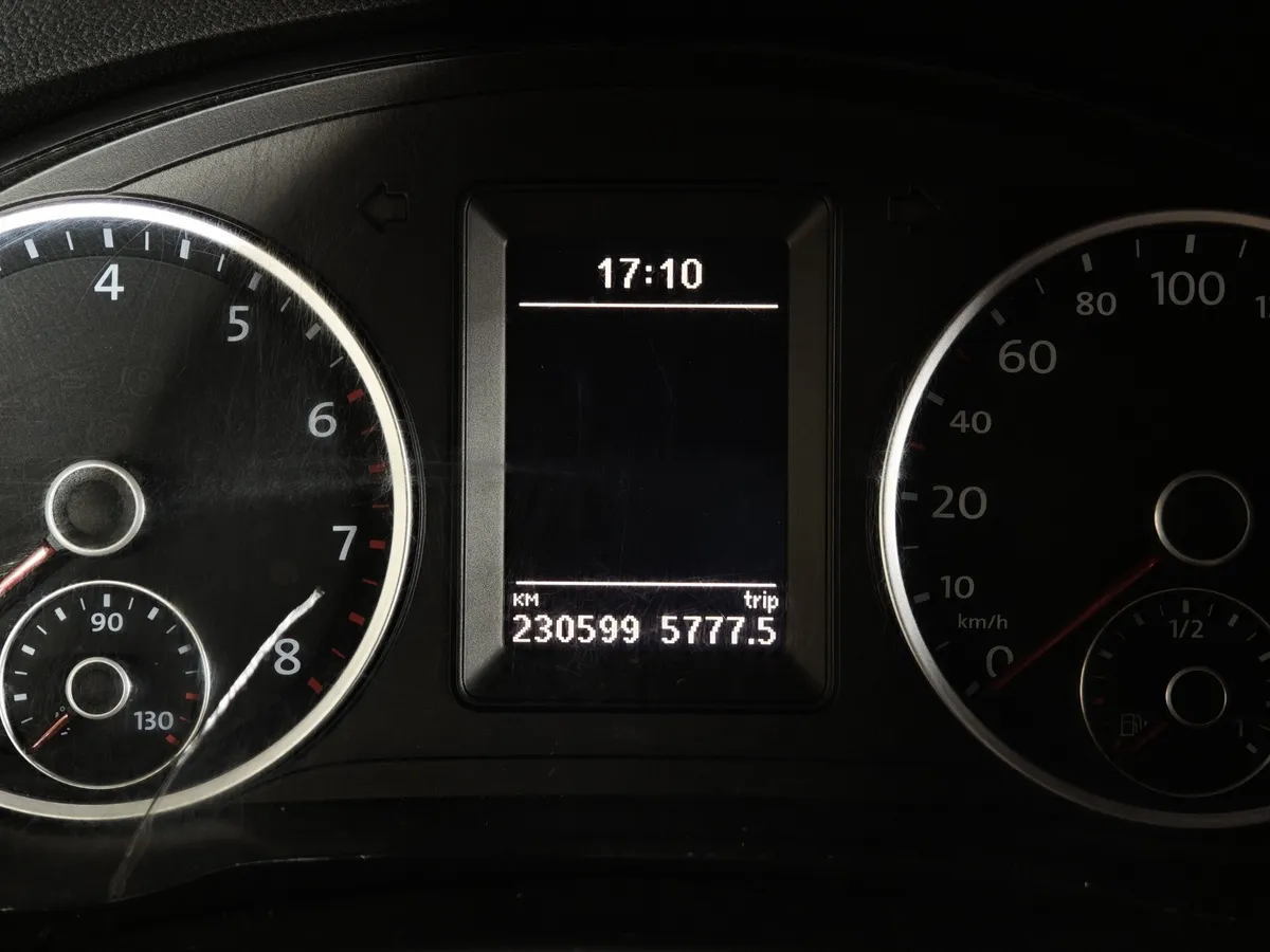 Volkswagen Tiguan 2.0 TSI 4Motion AT (170 л.с.) Track & Field Серый в АВИЛОН. Слайд №18