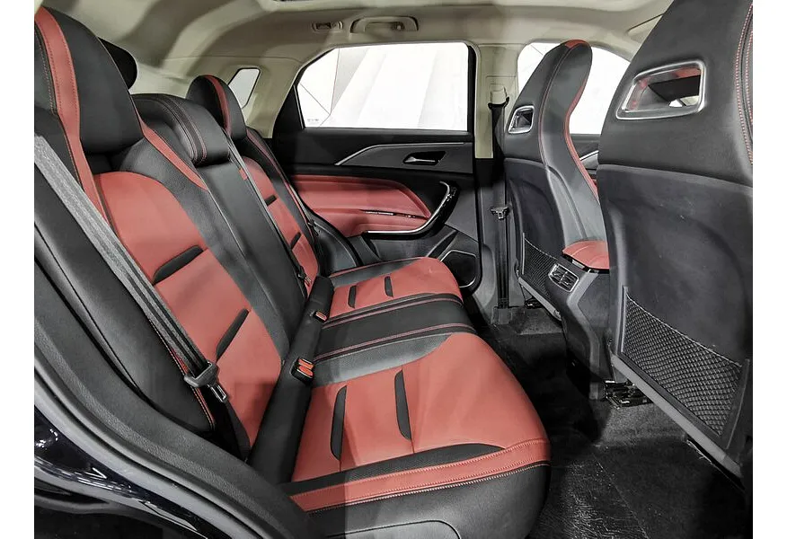 FAW Bestune T77 1.5 DCT (160 л.с.) Prestige Черный в АВИЛОН. Слайд №17