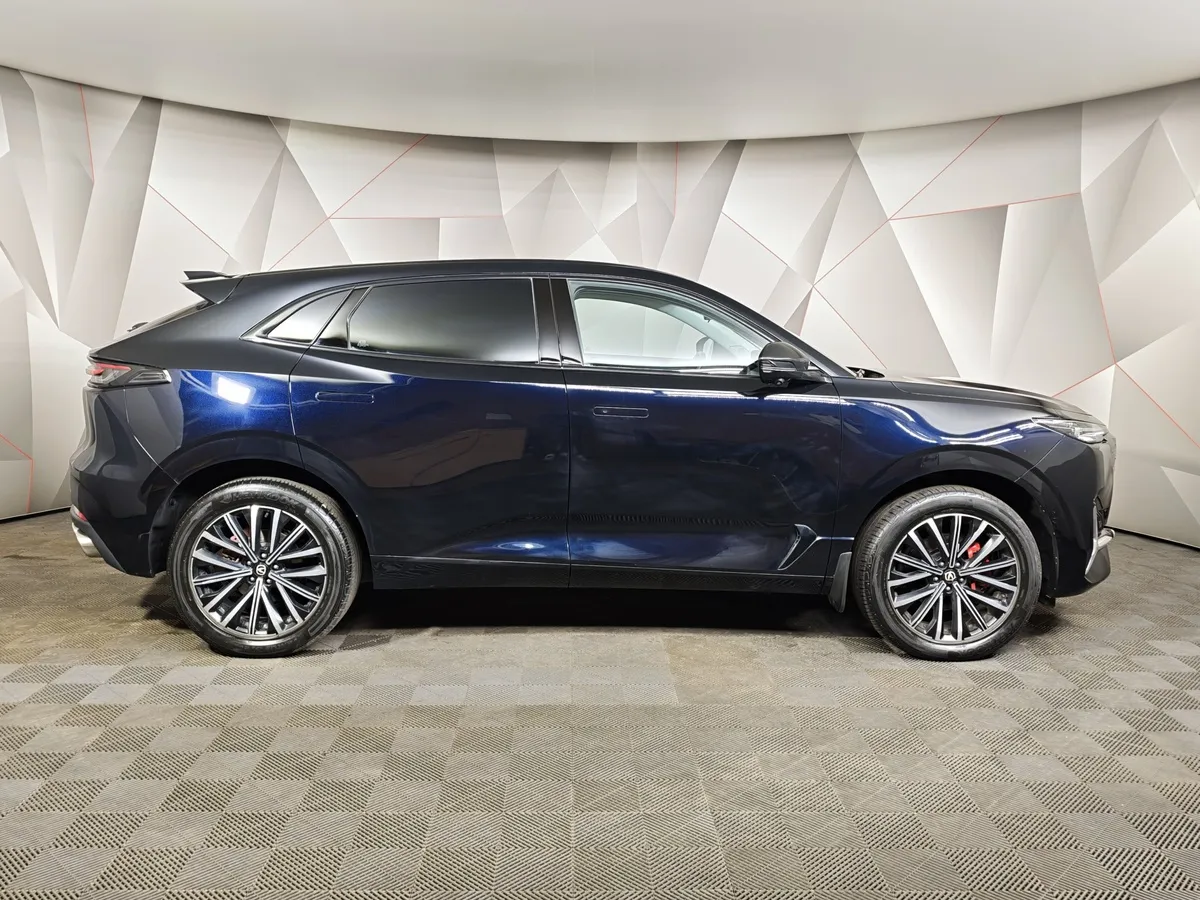 Changan UNI-K 2.0 AT 4WD (226 л.с.) Premium Черный в АВИЛОН. Слайд №6