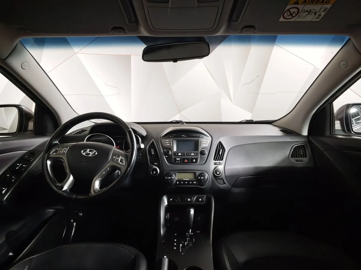 Hyundai ix35 2.0 AT (150 л.с.) Comfort Коричневый в АВИЛОН. Слайд №12