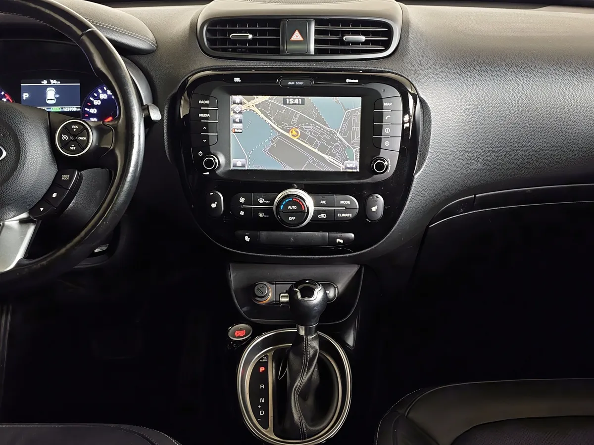 Kia Soul 2.0 MPI AT (150 л.с.) Classic Красный в АВИЛОН. Слайд №15