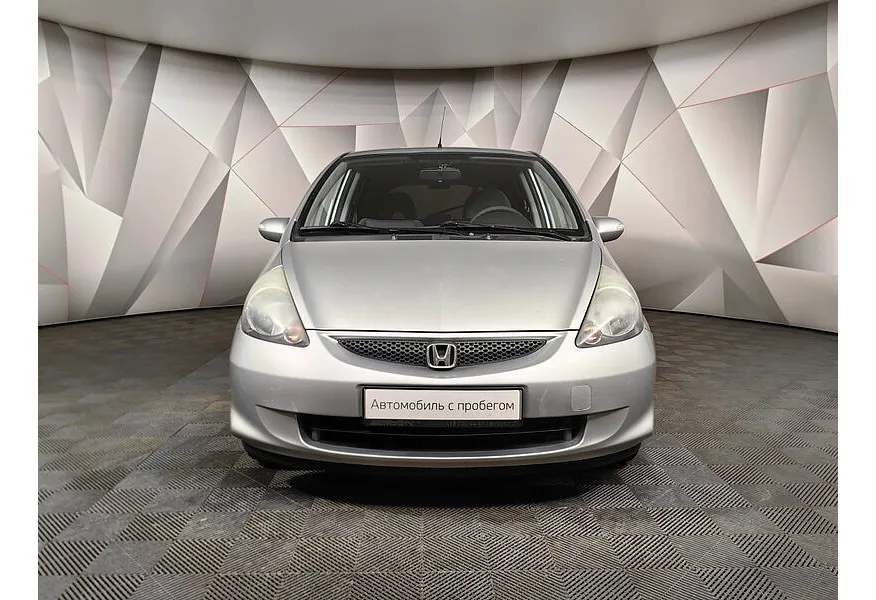 Honda Jazz 1.4 CVT (83 л.с.) Серебристый в АВИЛОН. Слайд №7 Honda Jazz 1.4 CVT (83 л.с.) Серебристый в АВИЛОН. Слайд №7