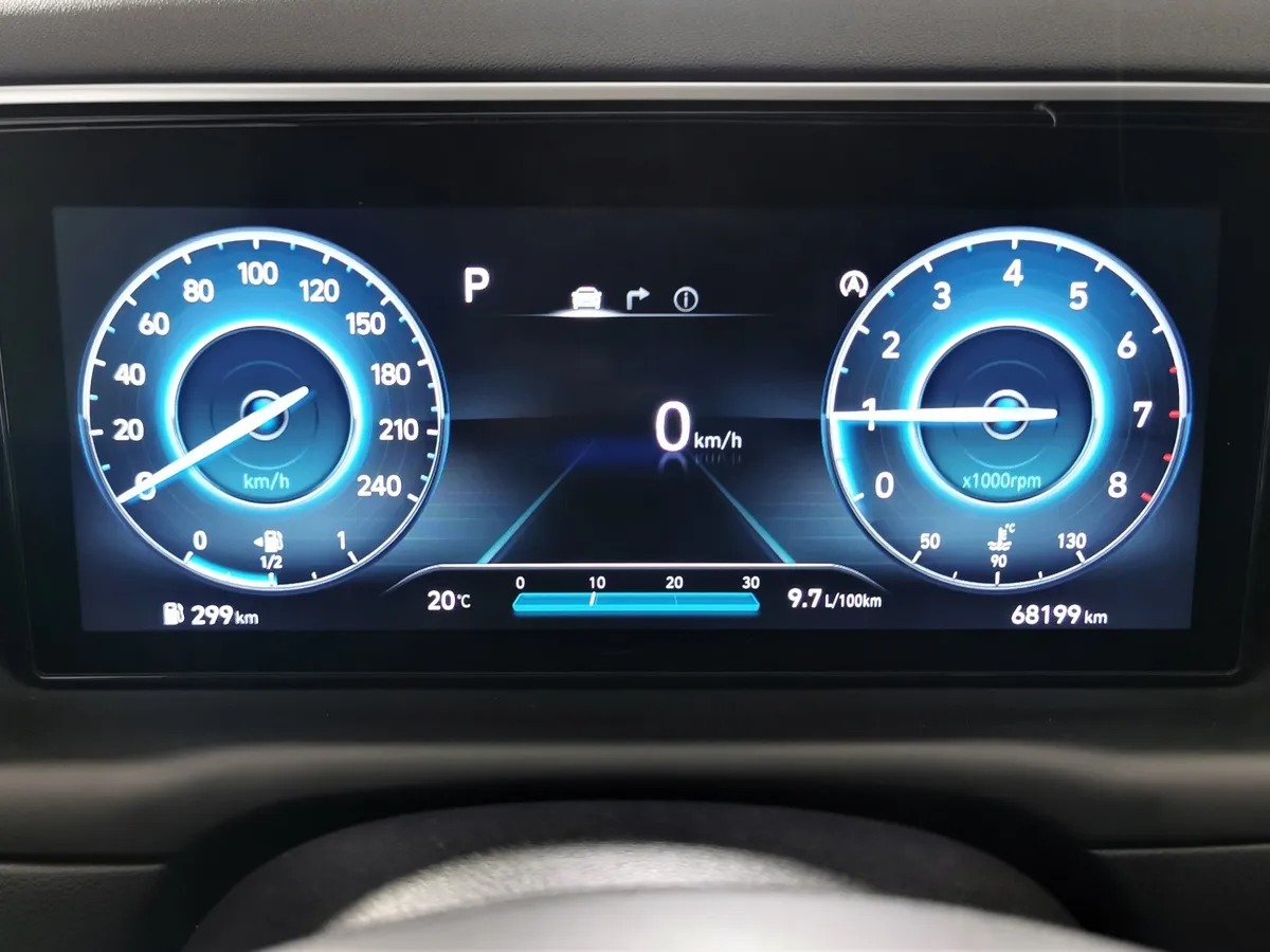 Hyundai Tucson G2.5 GDi Smartstream 8AT 4WD (190 л.с.) Prestige + Smart Sense Серый в АВИЛОН. Слайд №17
