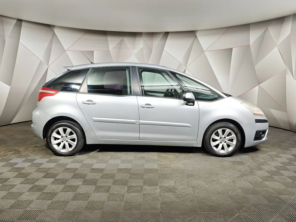 Citroen C4 Picasso 1.6 THP AT (150 л.с.) Серебристый в АВИЛОН. Слайд №6