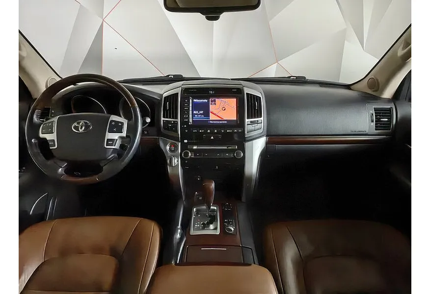 Toyota Land Cruiser 4.5 Twin-Turbo D AT 4WD (5 мест) (235 л.с.) Престиж Черный в АВИЛОН. Слайд №13