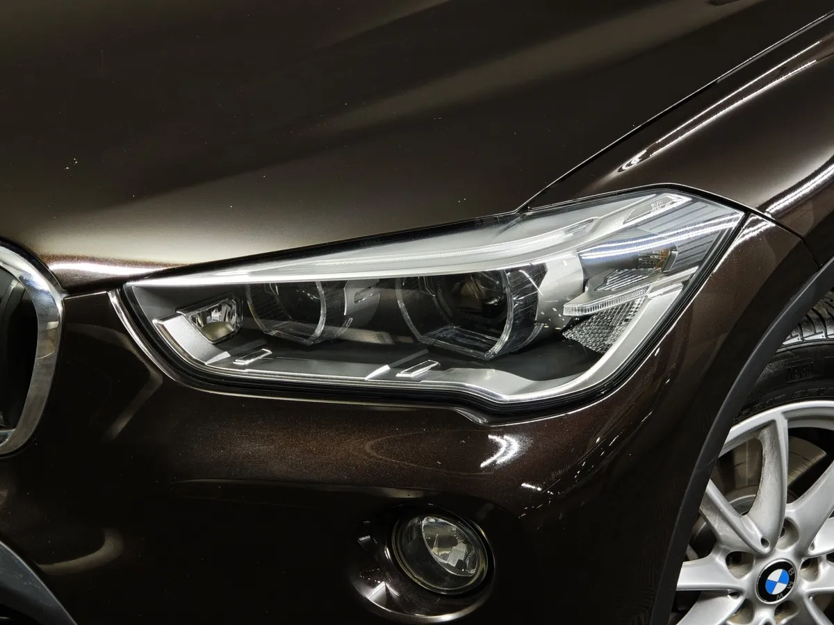 BMW X1 20i xDrive Steptronic AT (192 л.с.) Advantage (Локальная сборка) Коричневый в АВИЛОН. Слайд №8
