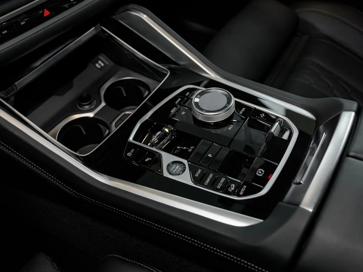 BMW X6 xDrive40i (340 л.с.) Белый в АВИЛОН. Слайд №14