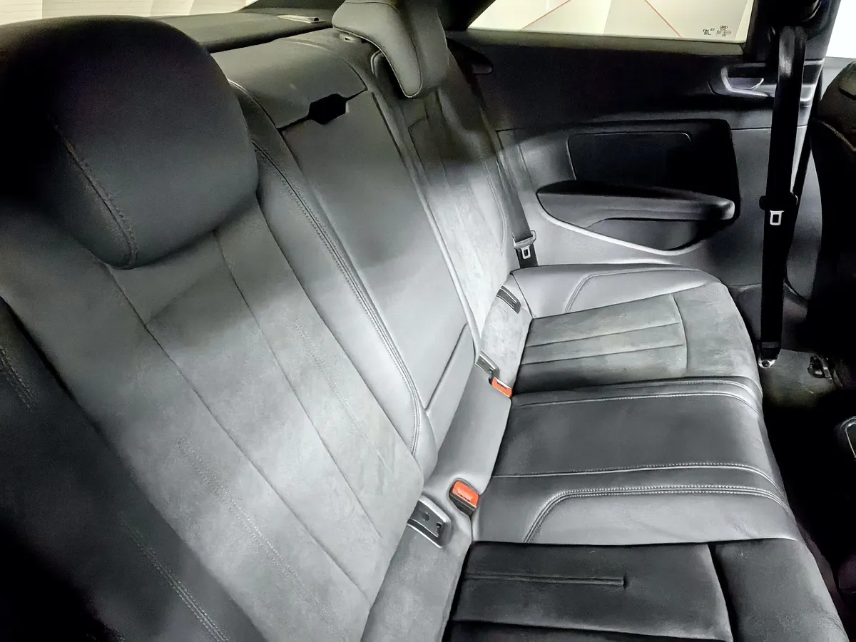 Audi A5 2.0 35 TFSI S tronic (150 л.с.) Черный в АВИЛОН. Слайд №16