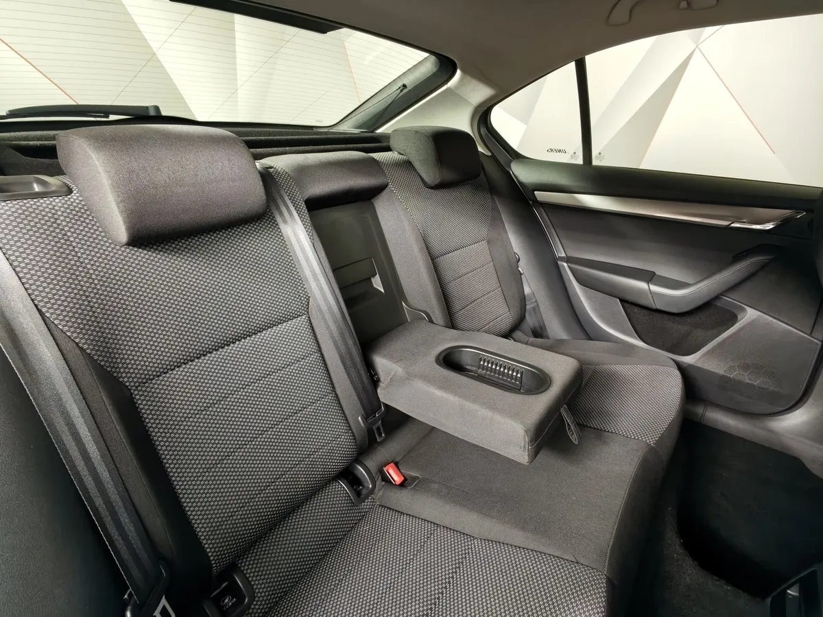 Skoda Octavia 1.8 TSI DSG (180 л.с.) Style Серый в АВИЛОН. Слайд №17