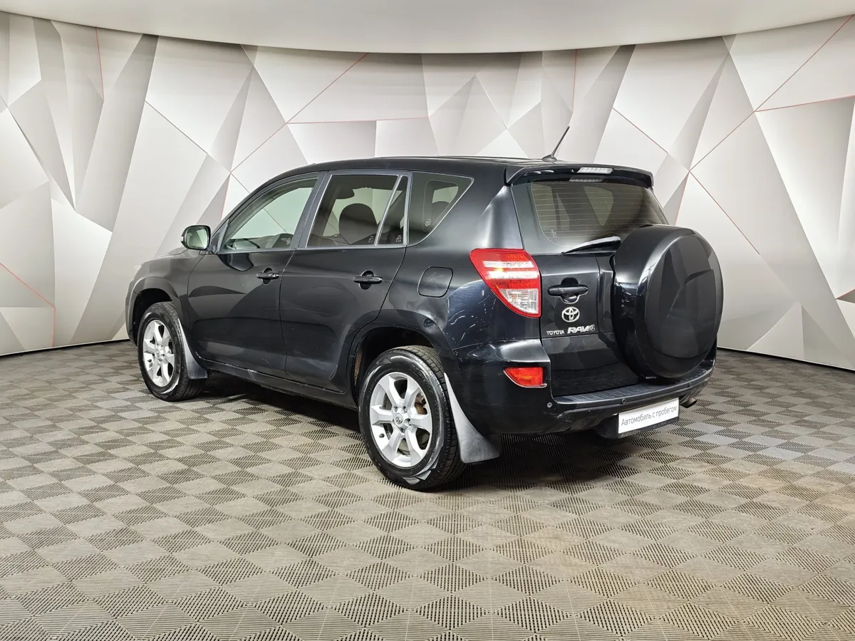 Toyota RAV4 2.0 CVT (158 л.с.) Черный в АВИЛОН. Слайд №4