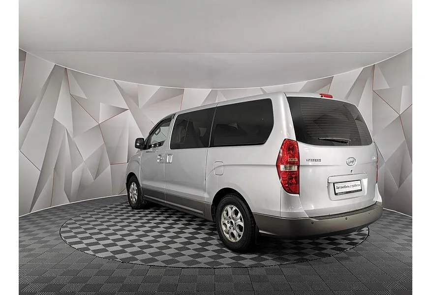 Hyundai H-1 2.4 AT (173 л.с.) Comfort Серебристый в АВИЛОН. Слайд №4