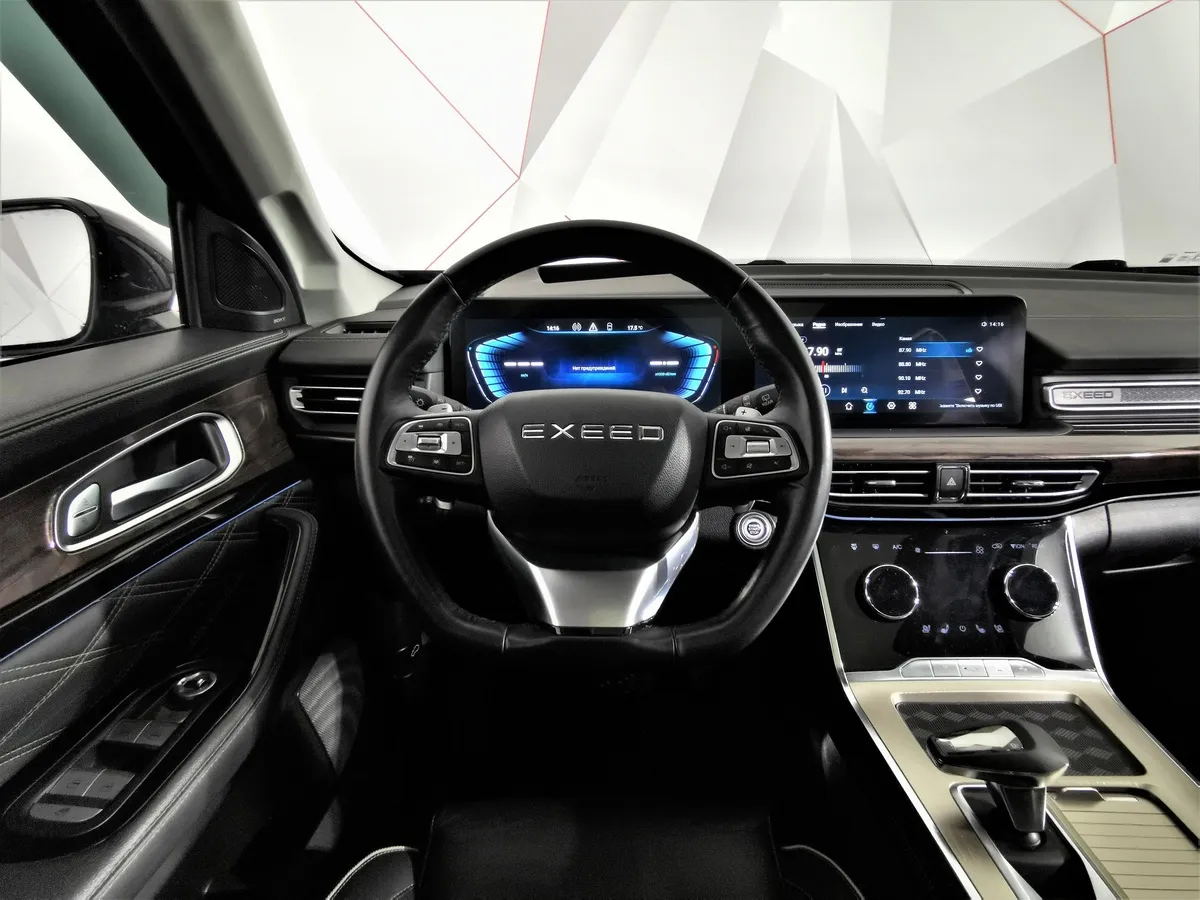 EXEED VX 2.0 AMT AWD (249 л.с.) President Фиолетовый в АВИЛОН. Слайд №19