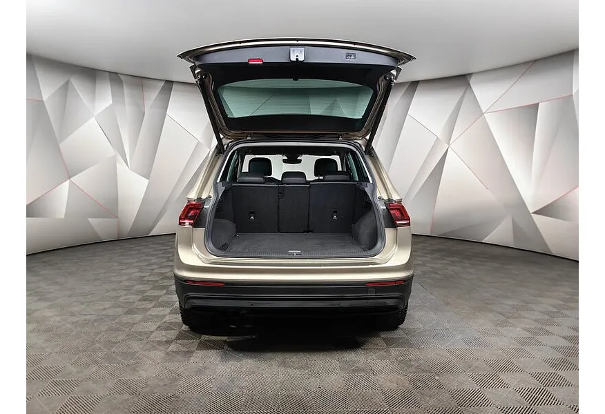 Volkswagen Tiguan 2.0 TSI 4Motion DSG (180 л.с.) Exclusive Коричневый в АВИЛОН. Слайд №12