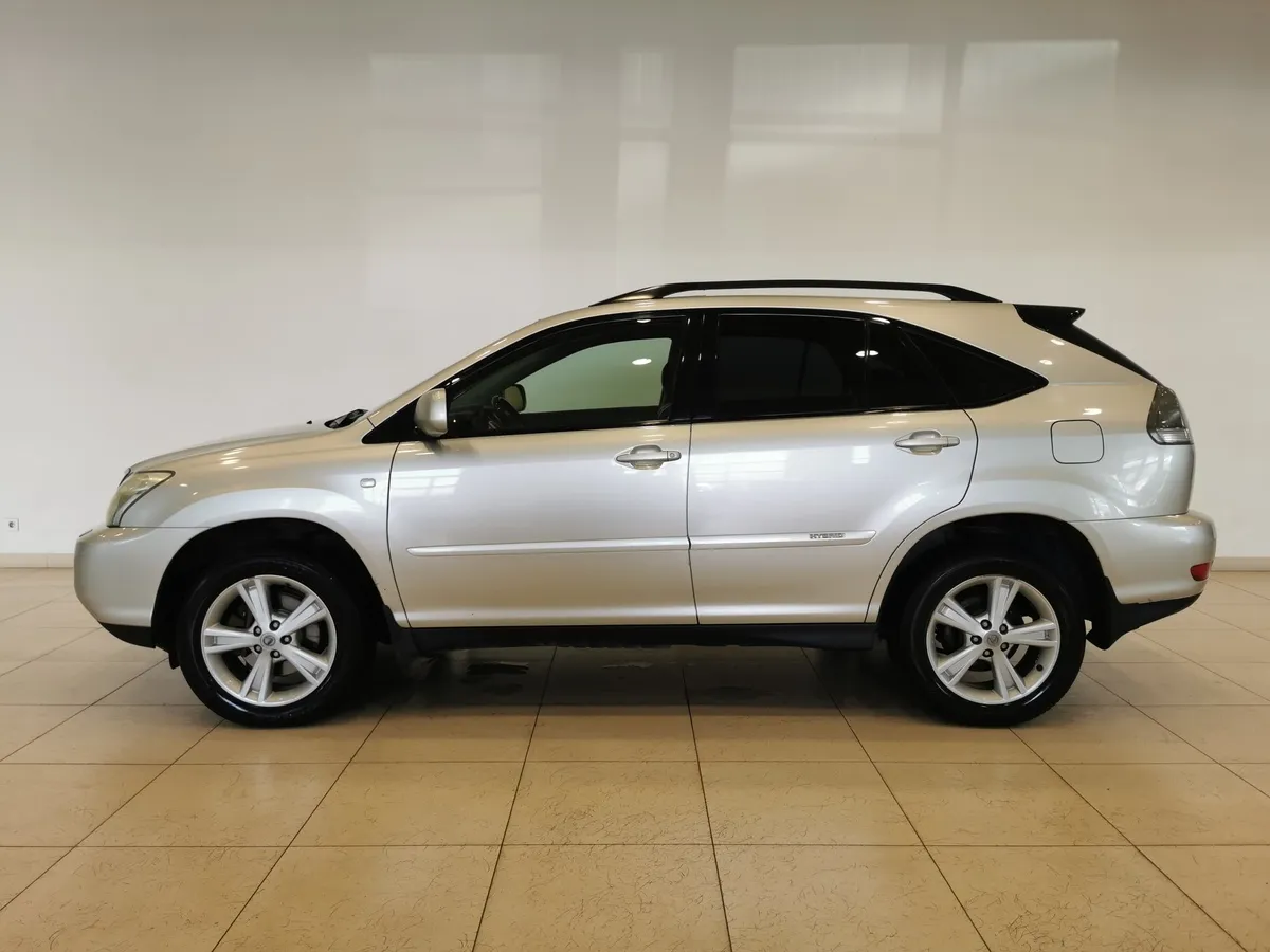 Lexus RX 400h CVT AWD (210 л.с.) Серебристый в АВИЛОН. Слайд №5