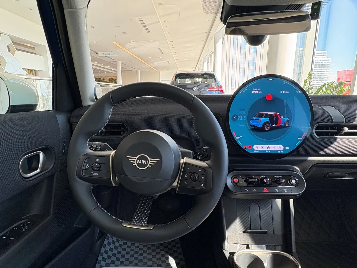 MINI Cooper 1.5 AMT FWD (156 л.с.) Синий в АВИЛОН. Слайд №8