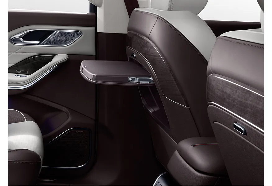 Hongqi HS7 2.0T 8AT 4WD (245 л.с.) Делюкс Серый в АВИЛОН. Слайд №18