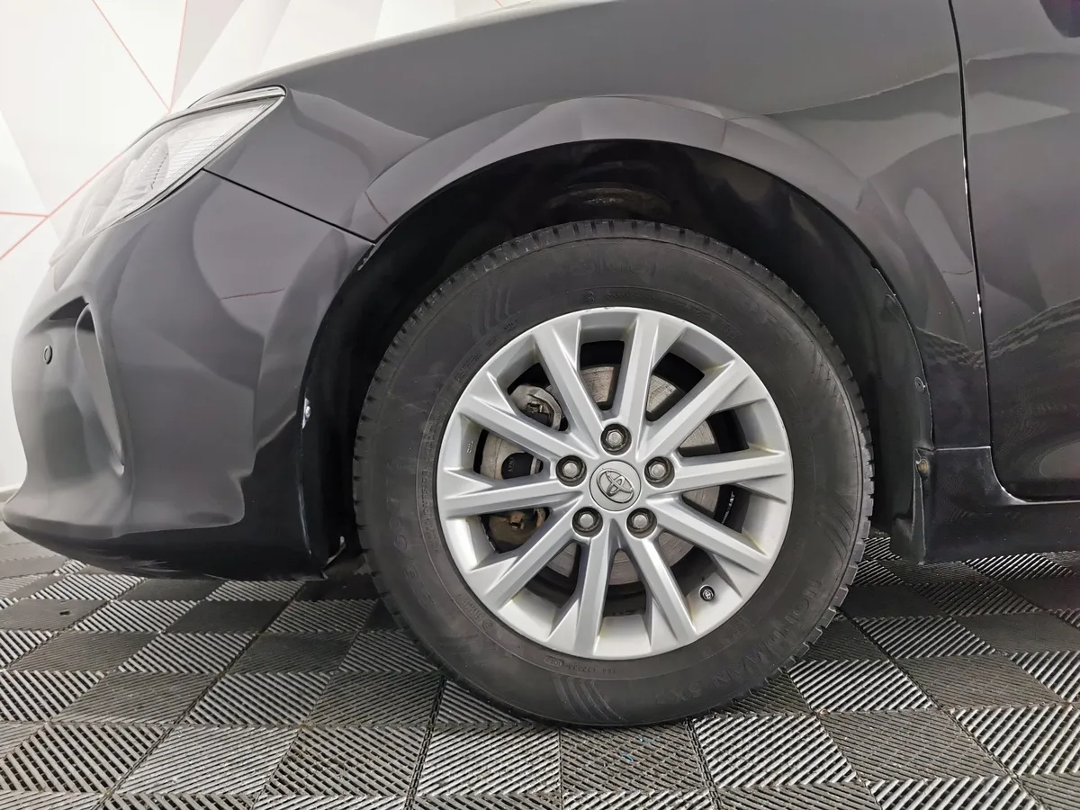 Toyota Camry 2.0 AT (148 л.с.) Черный в АВИЛОН. Слайд №9