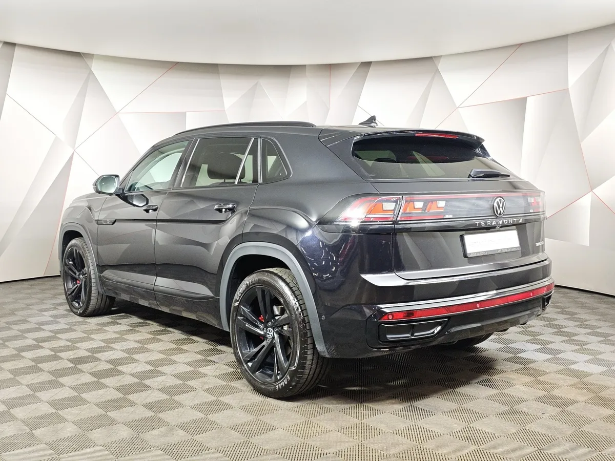 Volkswagen Teramont X 2.0 7DSG AWD (220 л.с.) Черный в АВИЛОН. Слайд №4