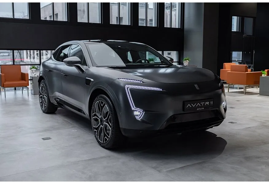 Avatr 11 116 kWh 4WD (578 л.с.) 4 места Серый в АВИЛОН. Слайд №2