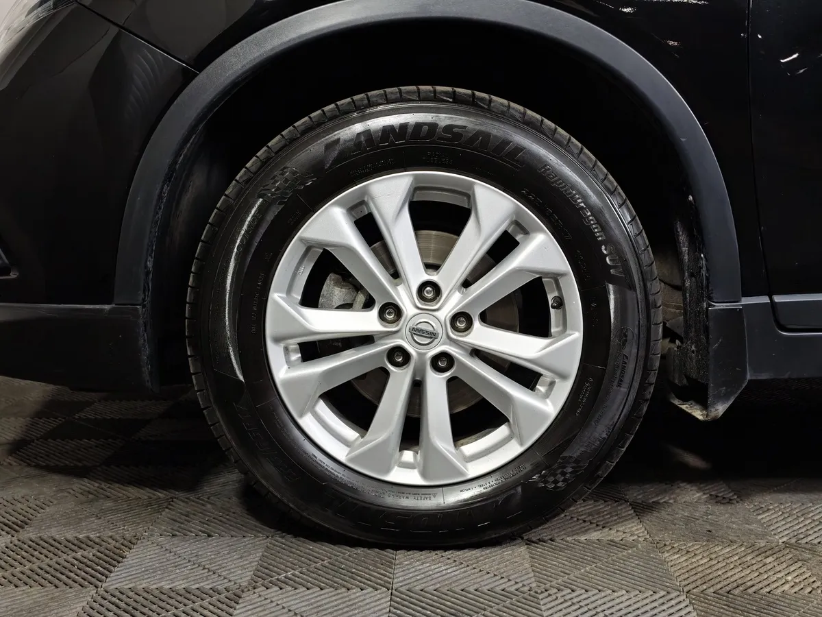 Nissan X-Trail 2.5 CVT AWD (171 л.с.) Черный в АВИЛОН. Слайд №9