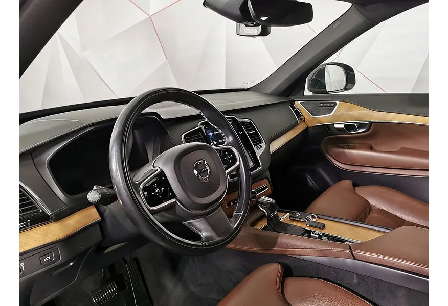 Volvo XC90 2.0 T5 Drive-E AT AWD (7 мест) (249 л.с.) Inscription (7 мест) Серый в АВИЛОН. Слайд №18