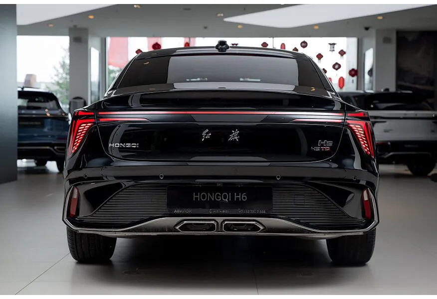АВИЛОН - Hongqi H6 2.0T 8AT 2WD (245 л.с.) Deluxe Черный - slide 3