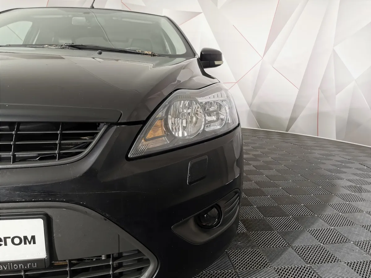 Ford Focus 2.0 AT (145 л.с.) Черный в АВИЛОН. Слайд №10