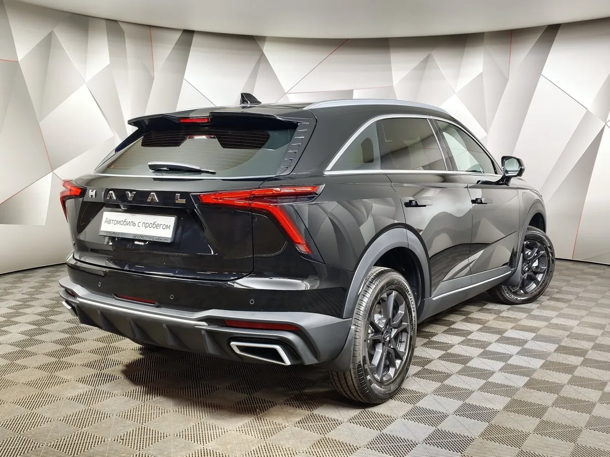 Haval F7 1.5T FWD 7DCT (150 л.с.) Premium Черный в АВИЛОН. Слайд №2