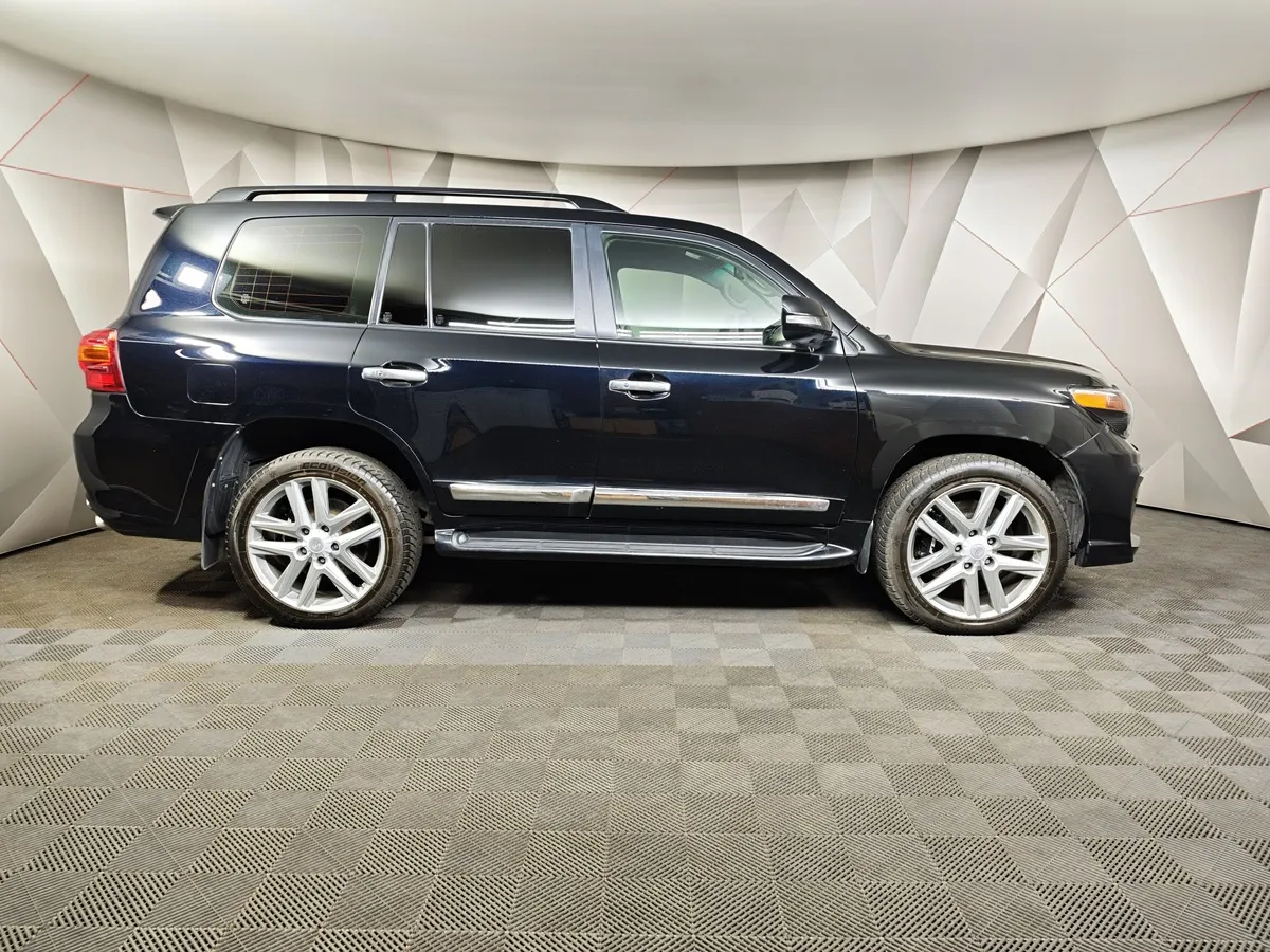 Toyota Land Cruiser 4.5 Twin-Turbo D AT 4WD (5 мест) (235 л.с.) Престиж Черный в АВИЛОН. Слайд №6