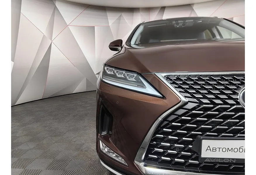 Lexus RX 2.0 AT AWD (238 л.с.) Executive Коричневый в АВИЛОН. Слайд №10