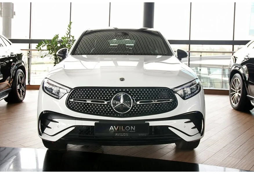 Mercedes-Benz GLC Купе 260 9G-TRONIC 4MATIC (204 л.с.) Белый в АВИЛОН. Слайд №2