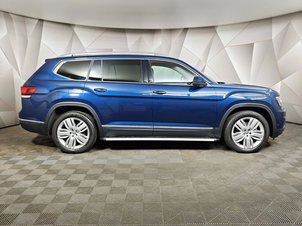 Volkswagen Teramont 3.6 V6 AT 4Motion (280 л.с.) Exclusive Синий в АВИЛОН. Слайд №6