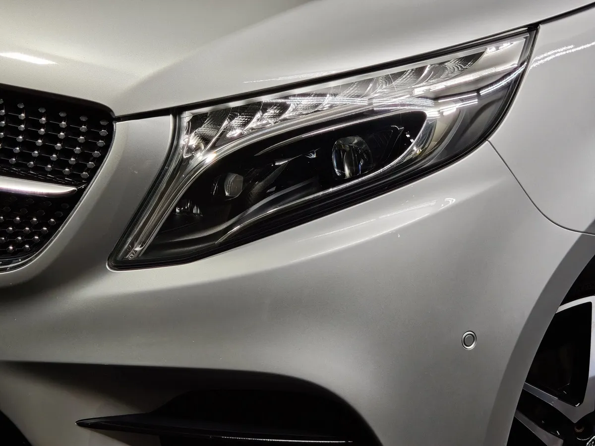 Mercedes-Benz V-Класс V 300 L2 4Matic 9G-Tronic (239 л.с.) Серый в АВИЛОН. Слайд №10