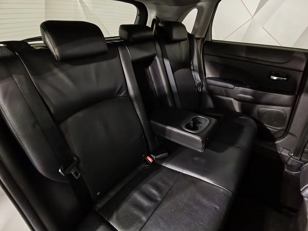 Mitsubishi ASX 2.0 CVT 4WD (150 л.с.) Серебристый в АВИЛОН. Слайд №17