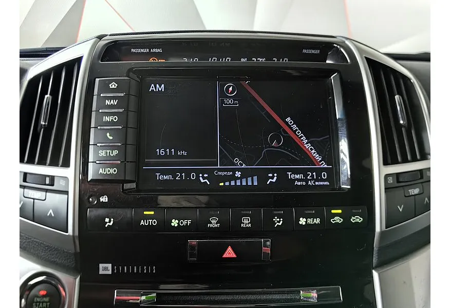 Toyota Land Cruiser 4.5 Twin-Turbo D AT 4WD (5 мест) (235 л.с.) Престиж Черный в АВИЛОН. Слайд №20