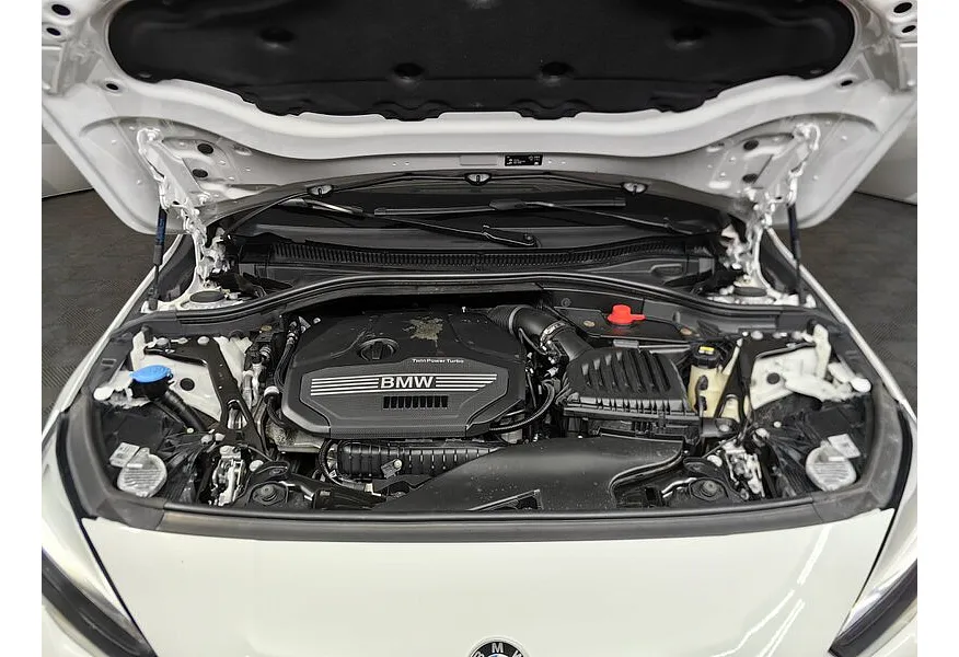 BMW 2 серия Gran Coupe 218i (140 л.с.) M Sport Edition 21 Белый в АВИЛОН. Слайд №10