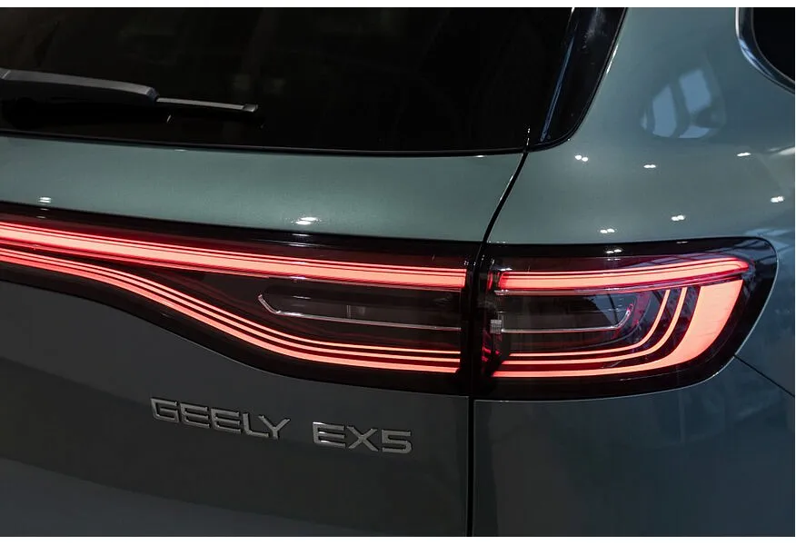 Geely EX5 AT (218 л.с.) Max Синий в АВИЛОН. Слайд №17