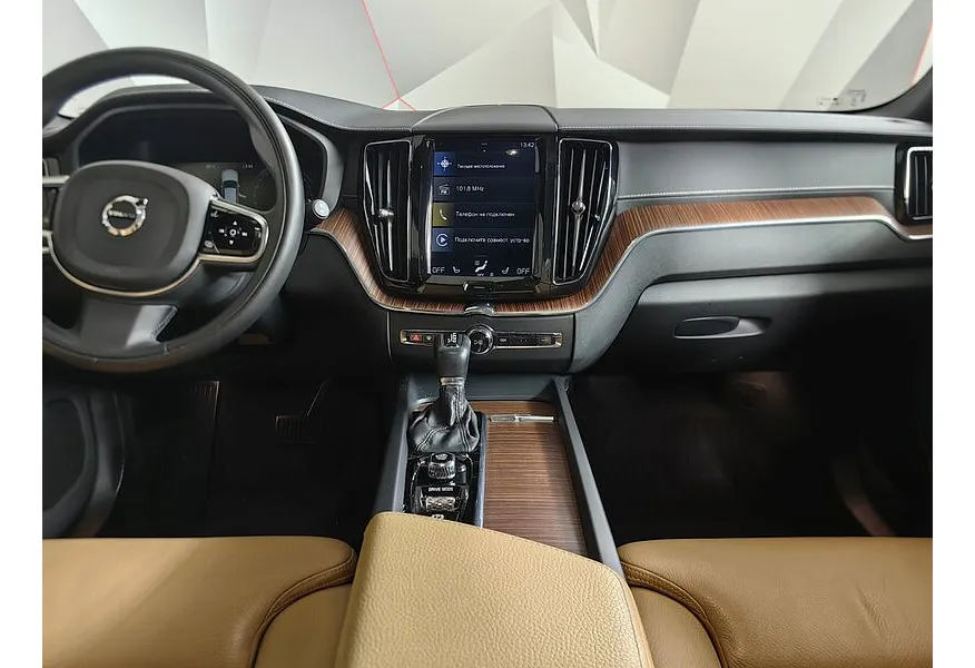Volvo XC60 2.0 T5 AT AWD (249 л.с.) Inscription Бежевый в АВИЛОН. Слайд №15
