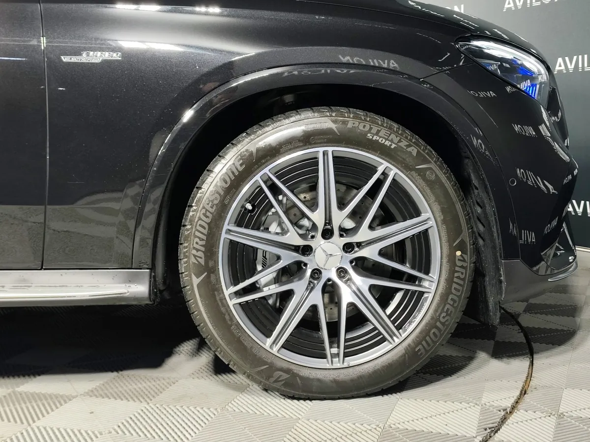 Mercedes-Benz GLC Купе 43 AMG 9G-TRONIC 4MATIC (435 л.с.) Черный в АВИЛОН. Слайд №16