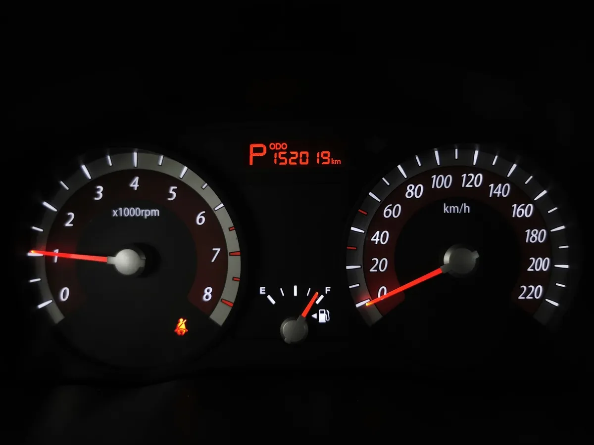 Kia Rio 1.4 AT (97 л.с.) Classic Серебристый в АВИЛОН. Слайд №16