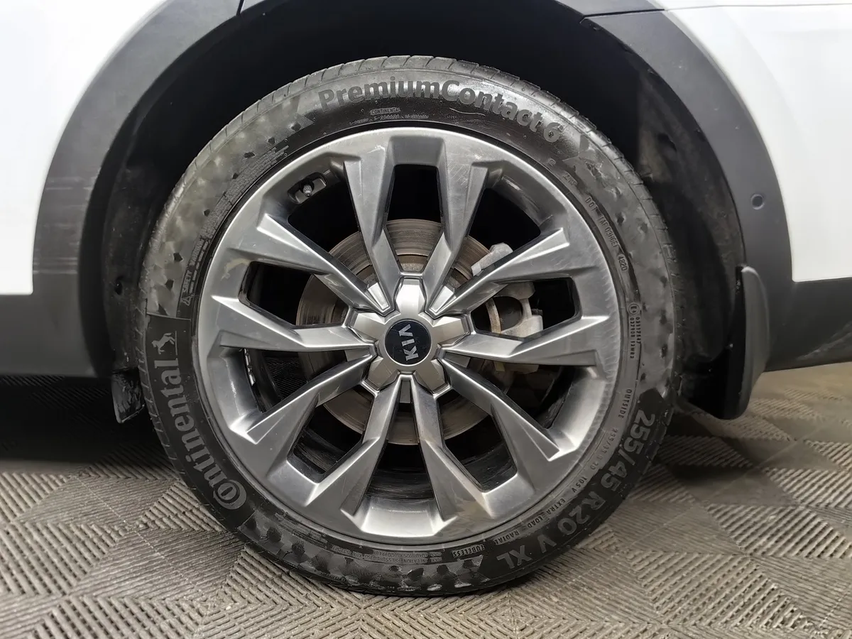 Kia Sorento 2.2 CRDi 4WD DCT (199 л.с.) Premium Plus Белый в АВИЛОН. Слайд №9