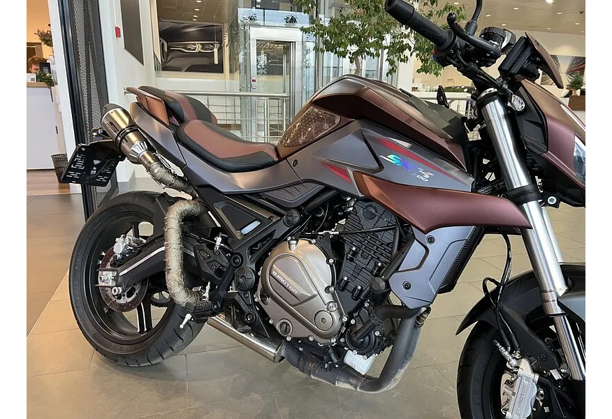 QJMOTOR SRK 700 700 см³ (73 л.с.) 700 Красный в АВИЛОН. Слайд №14