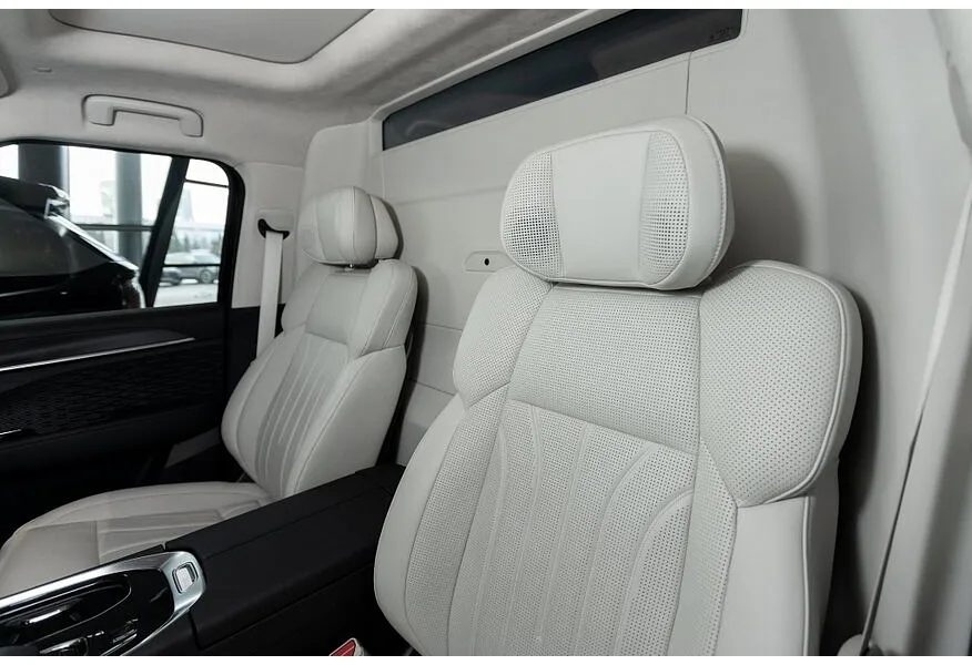 Zeekr 009 AT 4WD (544 л.с.) ME Edition Черный в АВИЛОН. Слайд №10