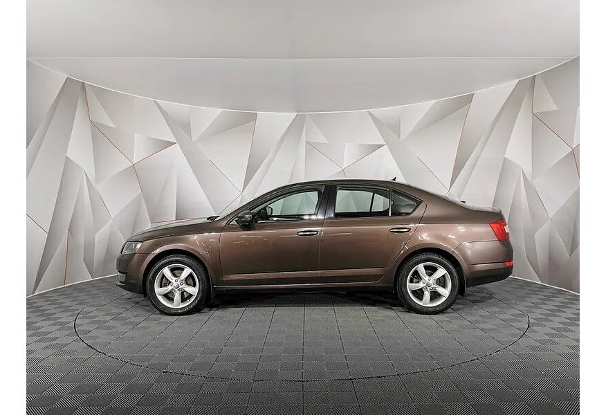 Skoda Octavia 1.8 TSI DSG (180 л.с.) Коричневый в АВИЛОН. Слайд №5