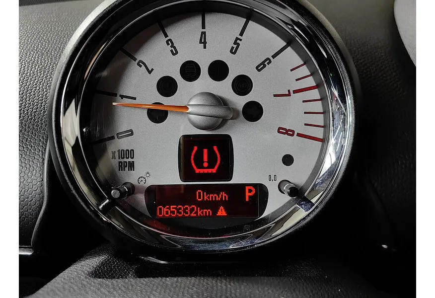 Mini Countryman Cooper 1.5 MT (136 л.с.) Зеленый в АВИЛОН. Слайд №13