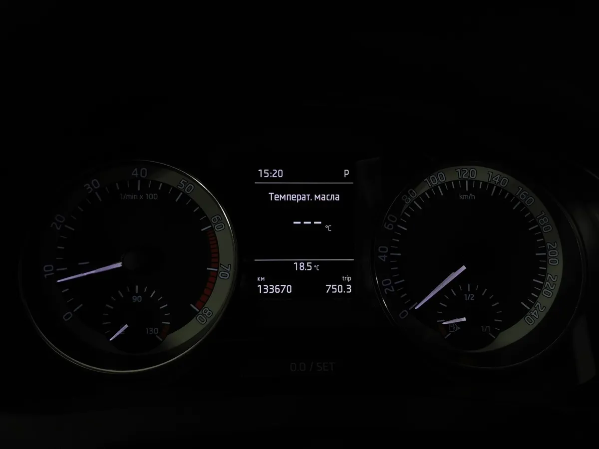 Skoda Rapid 1.4 TSI DSG (125 л.с.) Active Черный в АВИЛОН. Слайд №18
