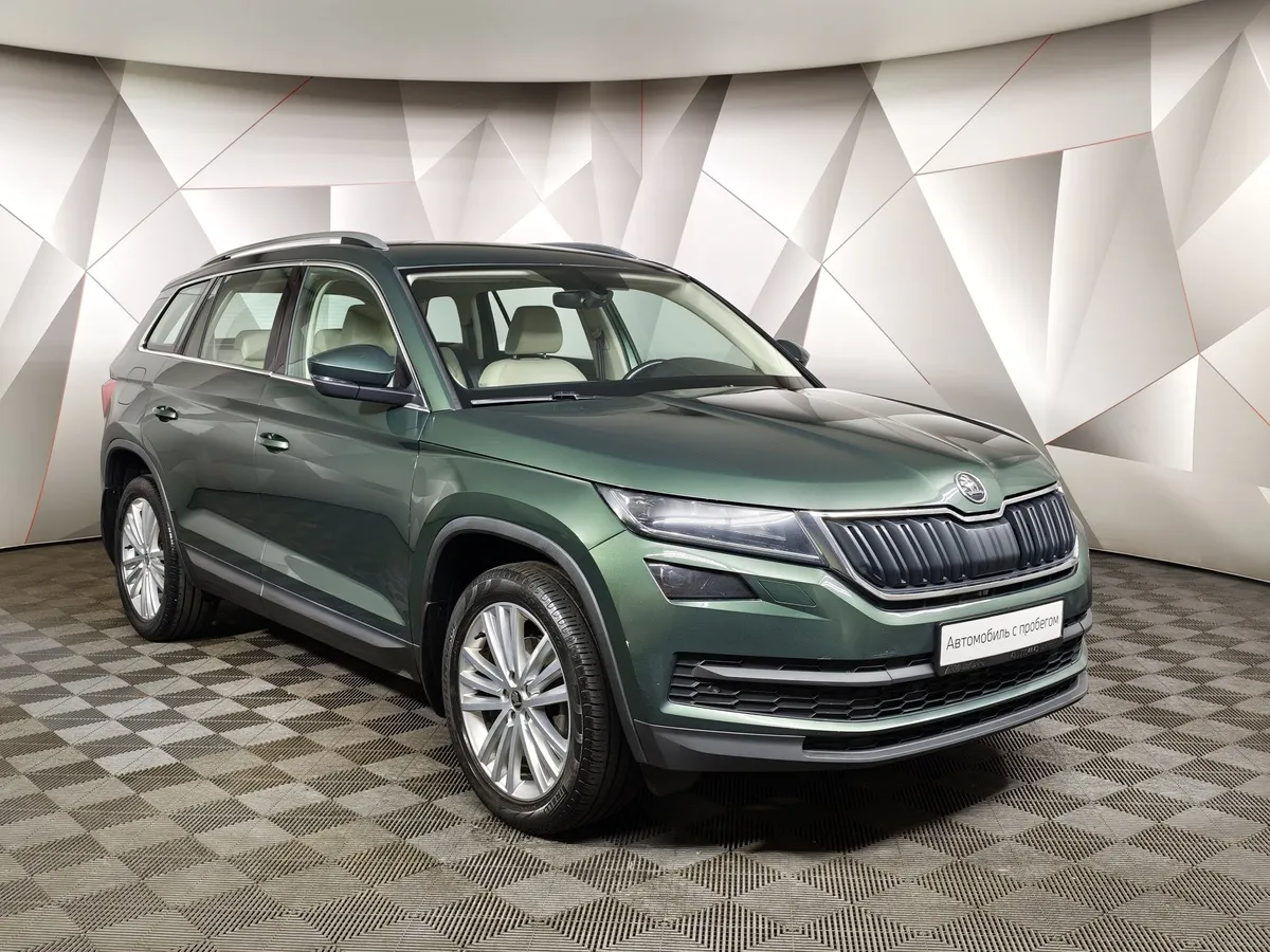 Skoda Kodiaq 1.4 TSI DSG 4X4 (150 л.с.) Зеленый в АВИЛОН. Слайд №3