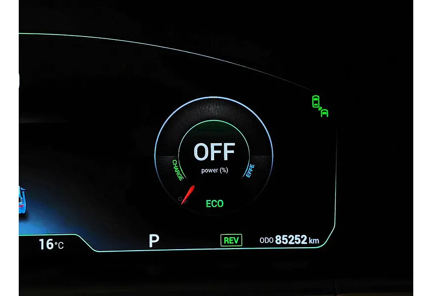 Voyah Free 1.5 AT AWD (694 л.с.) Черный в АВИЛОН. Слайд №17