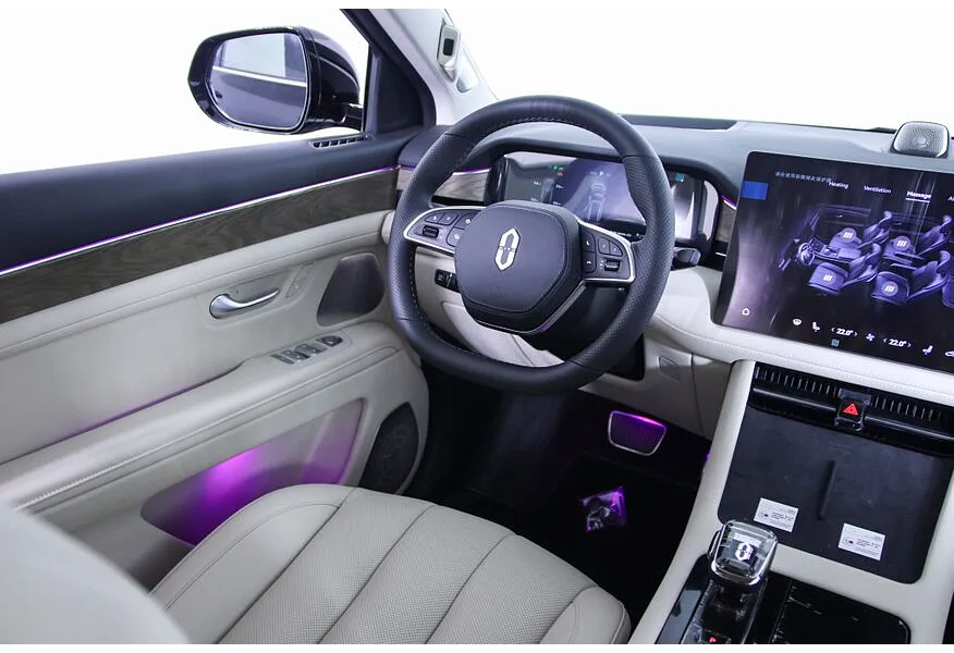 АВИЛОН - AITO M7 1.5 AT AWD (449 л.с.) Luxury Черный - slide 10